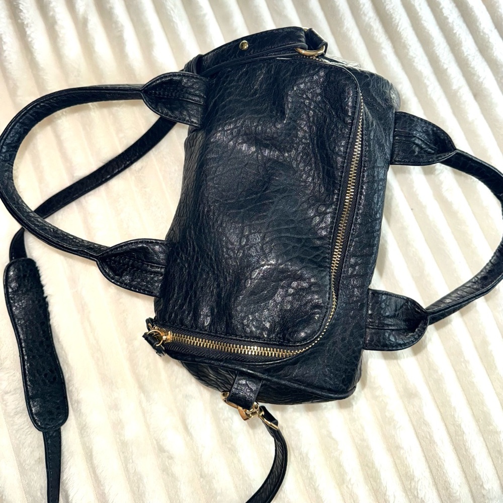 Black Leather Handbag - Picture 6 of 7